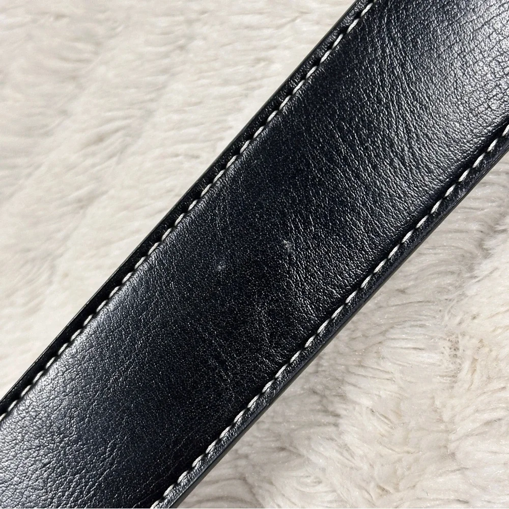 Swiss Gear Black / Brown Reversible Belt with Silver Buckle XXL 44 -48.